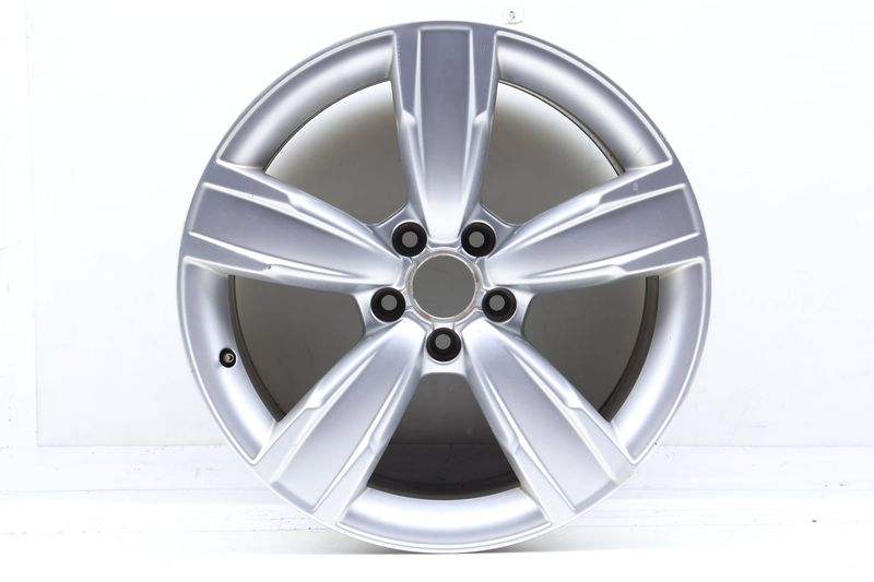 18" Inch Alloy Rim / Wheel (5-SPOKE) 8K0601025BM — Used (SKU 693989)