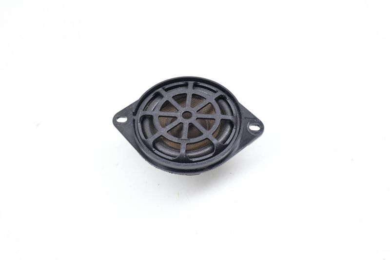 Center Dash Speaker (BANG & OLUFSEN) 8T0035397A — Used (SKU 693637)
