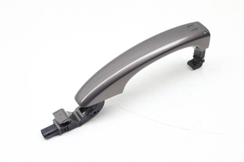 Exterior Door Handle 8T0837205A — Used (SKU 693746)