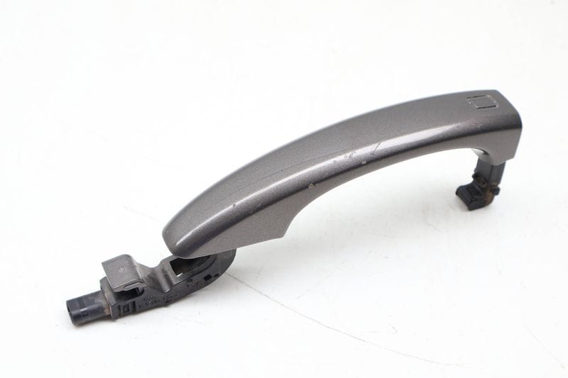 Exterior Door Handle 8T0837205A — Used (SKU 693748)