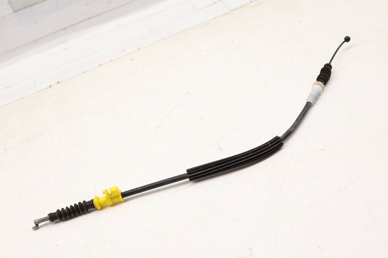 Exterior Door Handle Release / Bowden Cable 4H0837099B — Used (SKU 693652)