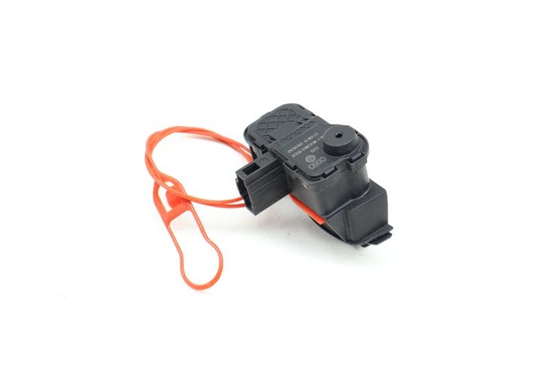 Fuel Door Lock Actuator 8K0862153H — Used (SKU 693795)