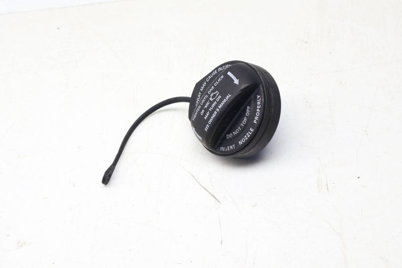 Fuel / Gas Cap 8K0201553 — Used (SKU 693856)