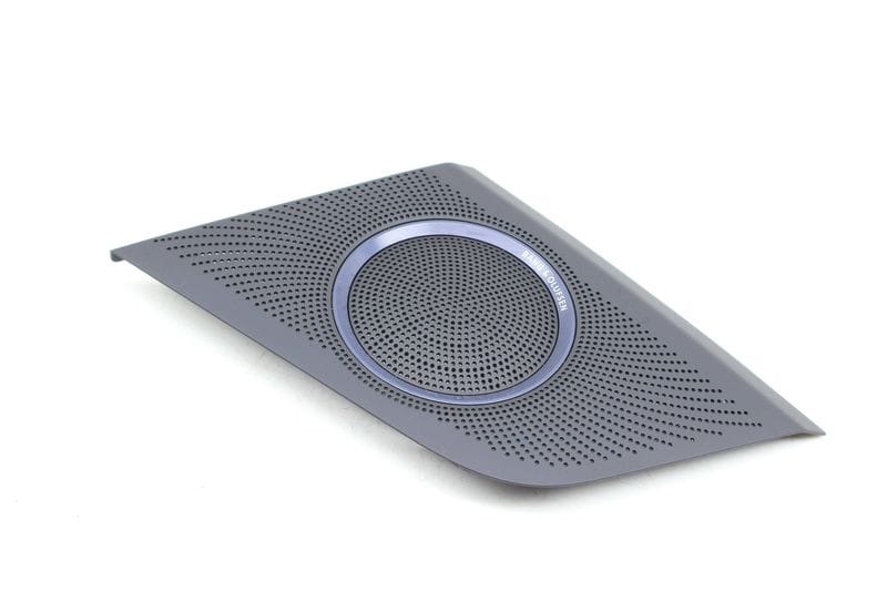 Dash Speaker Cover / Grille (B&O) 8T0857227A — Used (SKU 693708)