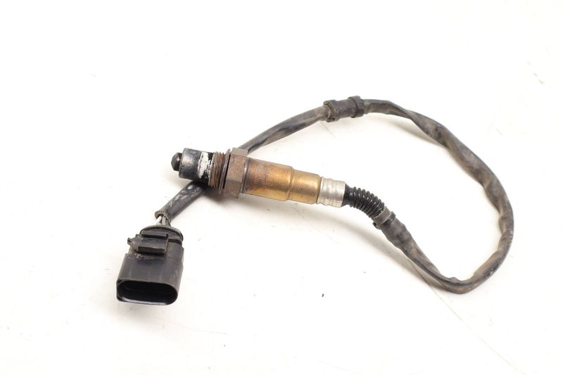 Oxygen O2 Sensor - Post Cat Downstream 06F906262P — Used (SKU 694032)