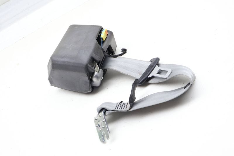 Seatbelt / Seat Belt Retractor 8T0857805N — Used (SKU 693645)
