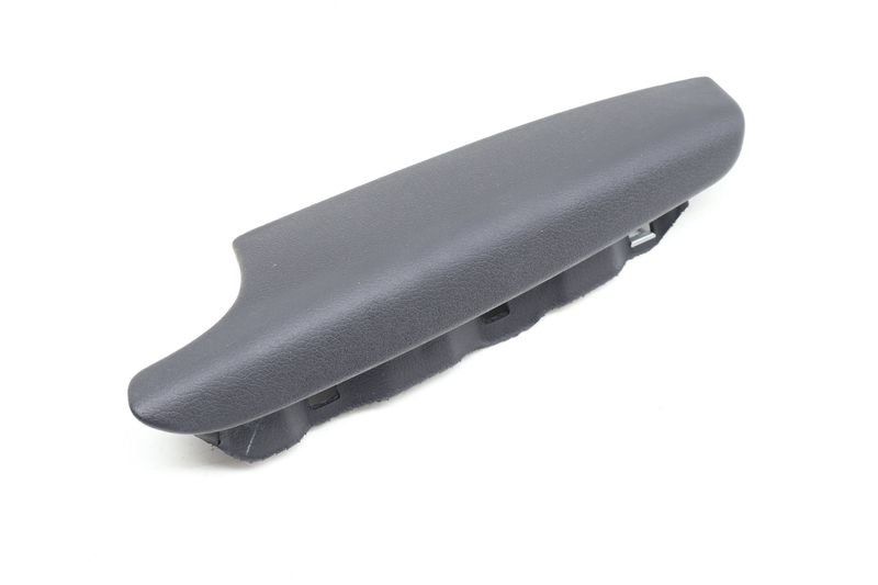 Door Panel Armrest 8K0867374 — Used (SKU 693691)