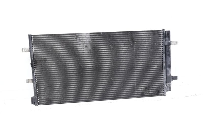 AC Condenser 8T0260401C — Used (SKU 727416)