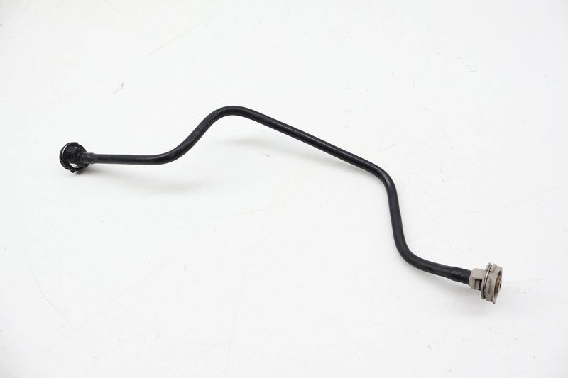 Coolant Reservoir Hose / Line 8R0121081AQ — Used (SKU 727499)