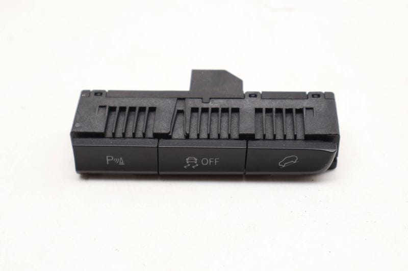 Dash Multi Switch 8R2959674C — Used (SKU 611141)