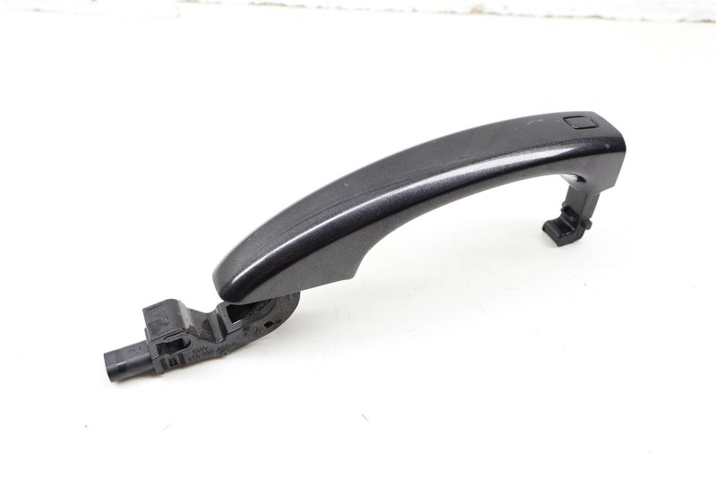 Exterior Door Handle 8T0837205A — Used (SKU 727307)