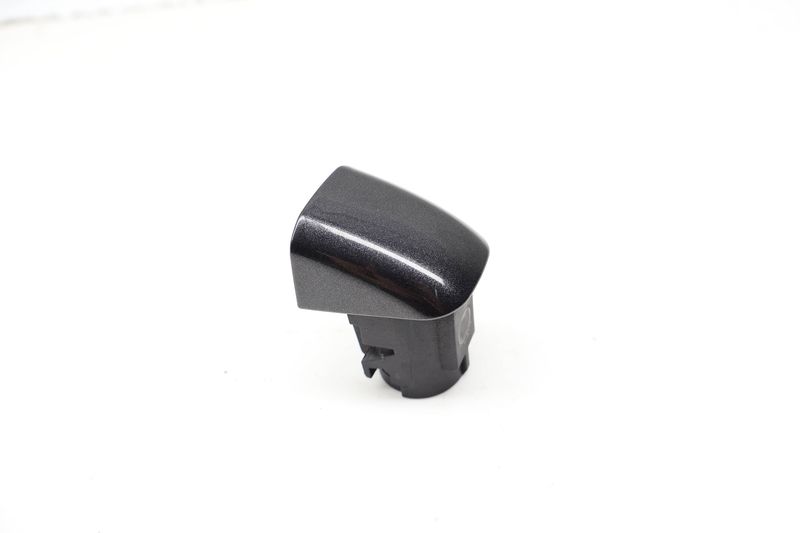 Exterior Door Handle Housing / Cap 8T0837167A — Used (SKU 727309)