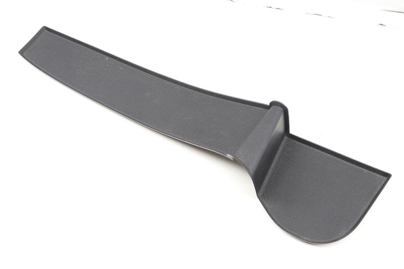 Door Panel Storage Insert 8R0868134 — Used (SKU 611073)