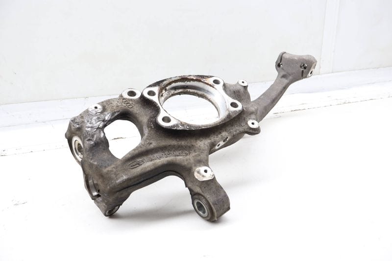 Spindle Knuckle / Wheel Bearing Housing 4G0407242C — Used (SKU 727394)