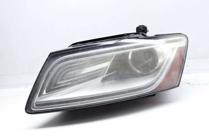 HID Xenon Headlight / Headlamp Assembly (COMPLETE) 8R0941005E — Used (SKU 727281)