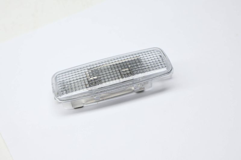 Sun Visor Vanity Overhead Light 4E0947105 — Used (SKU 727106)