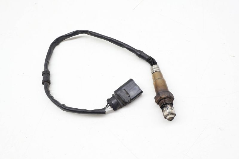 Oxygen O2 Sensor - Post Cat Downstream 06F906262P — Used (SKU 727486)