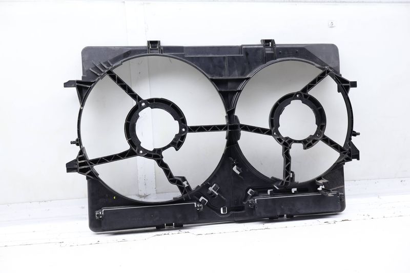 Radiator Electric Cooling Fan Housing / Cowl 8K0121003P — Used (SKU 727425)