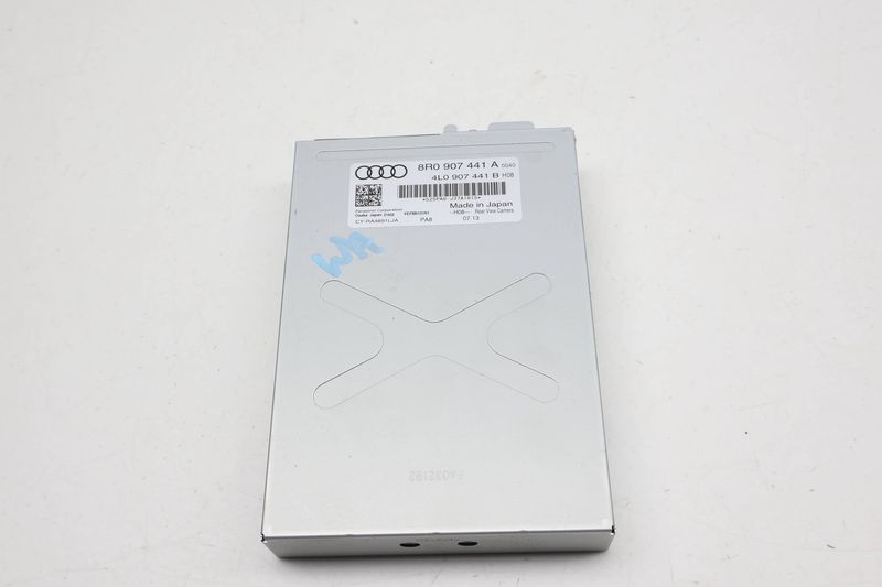 Rear View / Reverse Camera Control Module 8R0907441A — Used (SKU 727037)
