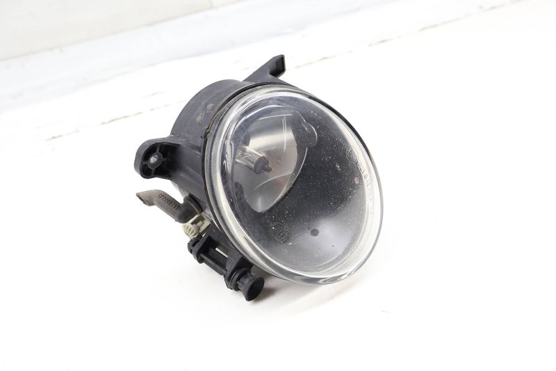 Fog Light / Lamp 8T0941700B — Used (SKU 727273)