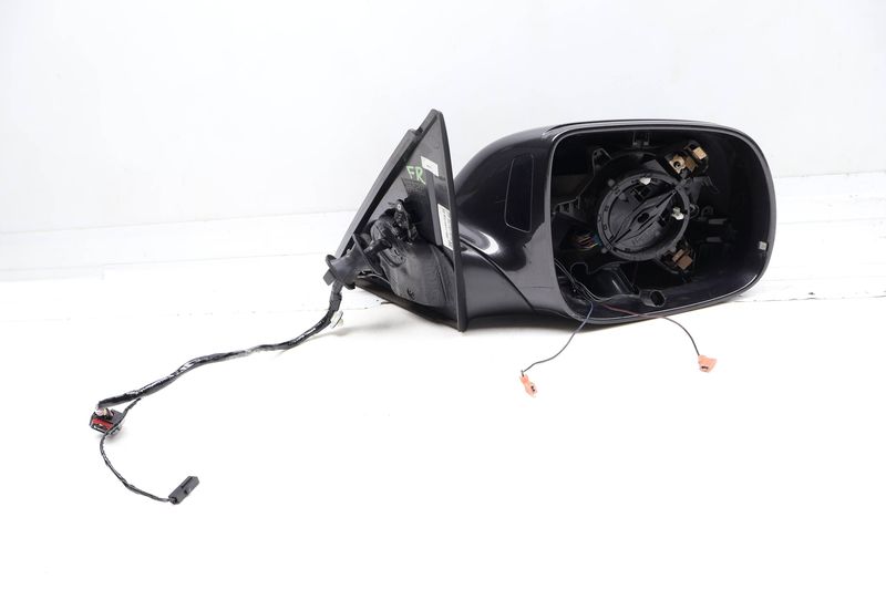 Side View Mirror w/ Memory 8R1857410L — Used (SKU 727280)