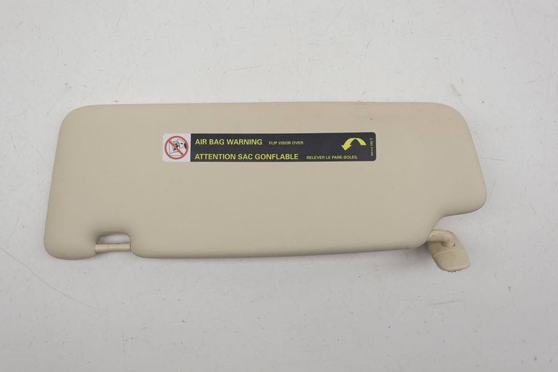 Sun Visor / Mirror 8U0857552F — Used (SKU 727082)