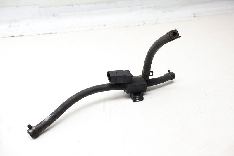 Solenoid Valve / Vacuum Hose Set 06F906283F — Used (SKU 727160)