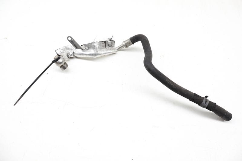 Turbo Coolant Return Hose / Line 06H121492D — Used (SKU 727505)