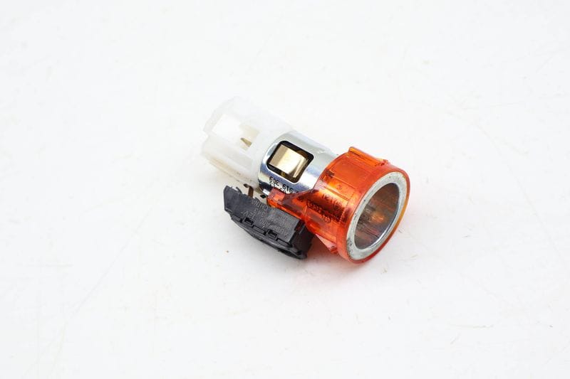 12V Power Outlet 8E0919309 — Used (SKU 680406)