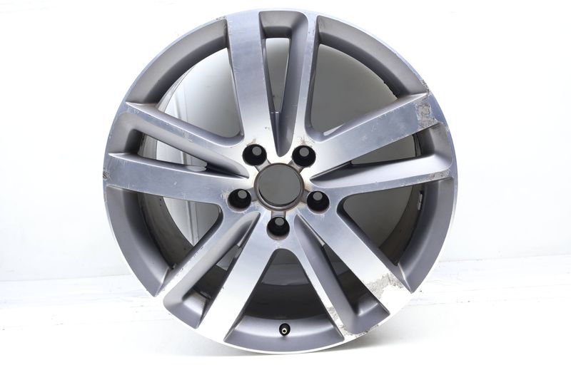 20" Inch Alloy Rim / Wheel (10-SPOKE) 4L0601025BM — Used (SKU 680769)