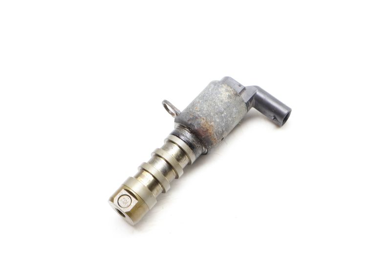 Cam / Camshaft N205 Valve Solenoid 06E109257N — Used (SKU 659923)