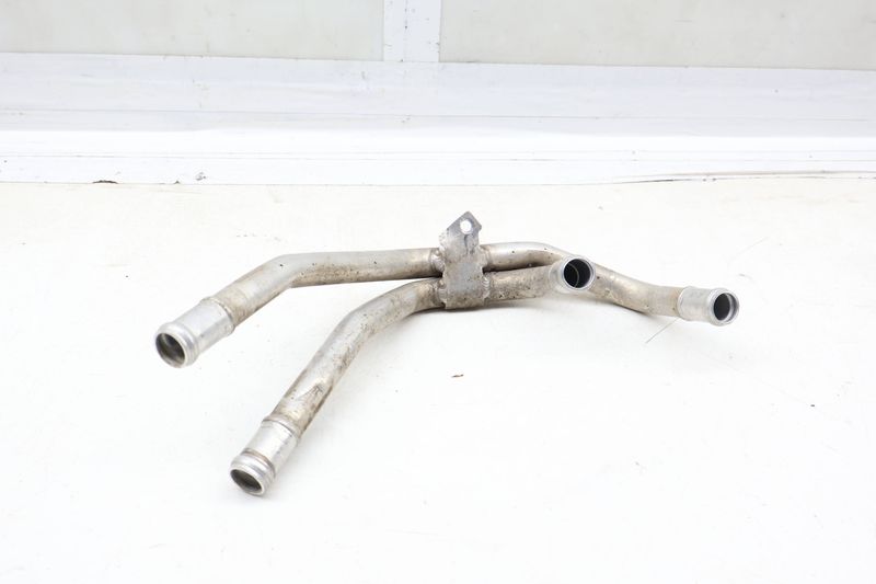 Coolant Line / Pipe Set 7L0815802A — Used (SKU 680645)
