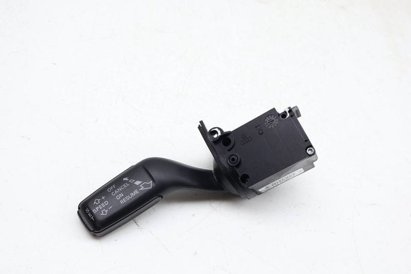 Cruise Control Switch / Stalk 4E0953521B — Used (SKU 680540)