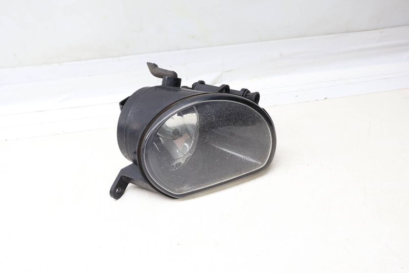 Fog Light / Lamp 4L0941699A — Used (SKU 680561)