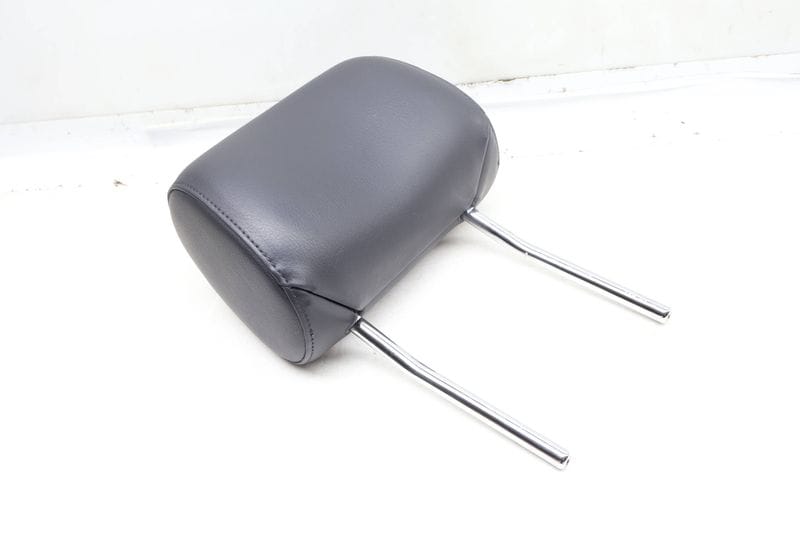 Headrest / Head Rest 8P0881901BG — Used (SKU 659669)