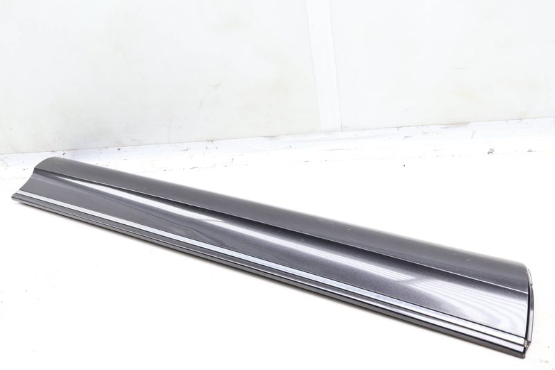 Lower Door Molding / Blade 4L0853959L — Used (SKU 660045)