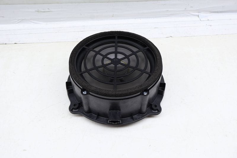 Door Speaker / Woofer (BOSE) 4L0035415B — Used (SKU 680550)