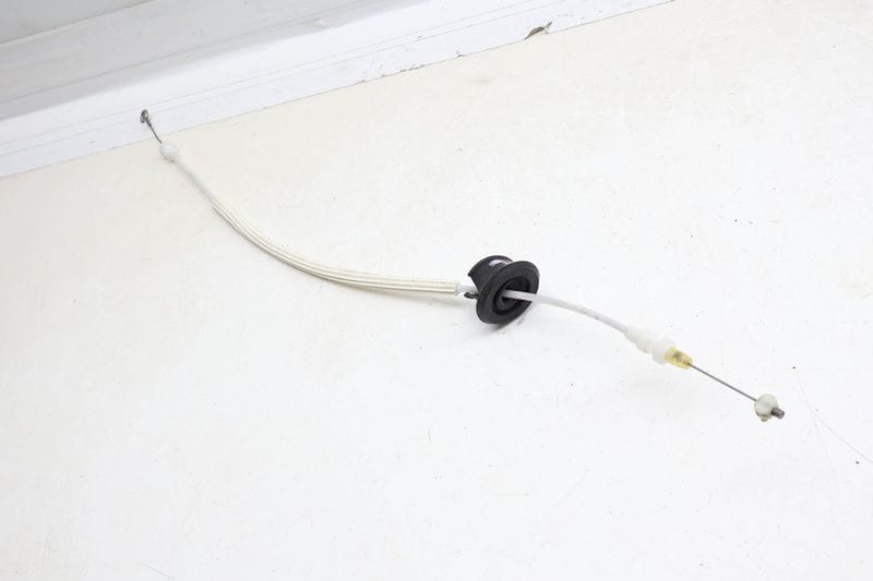 Interior Door Handle Release / Bowden Cable 4L0837085B — Used (SKU 680666)