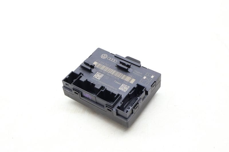 Door / Window Control Module 4F0959792T — Used (SKU 680792)