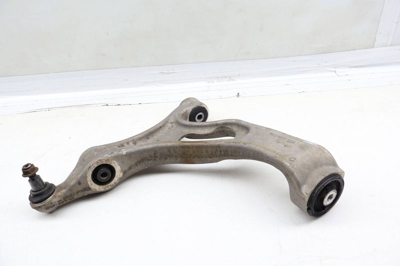 Lower Control Arm 7P0407152E — Used (SKU 680745)