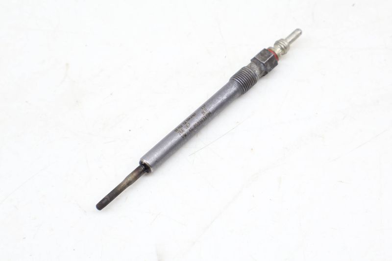 Glow Plug 059963319M — Used (SKU 680879)