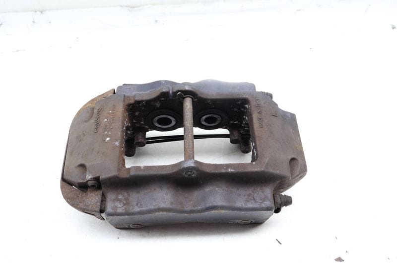 Brembo Brake Caliper 7L6615423L — Used (SKU 660101)