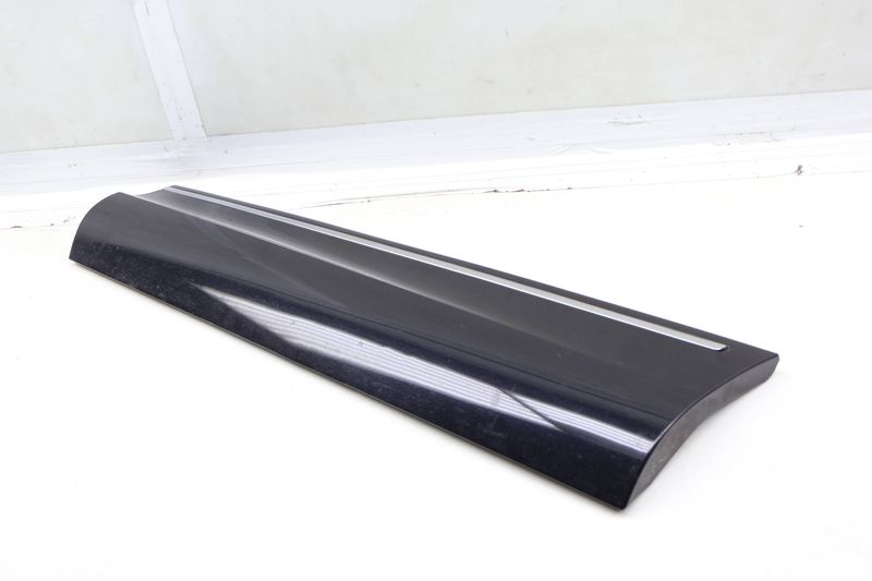 Lower Door Molding / Blade 4L0853969L — Used (SKU 680758)