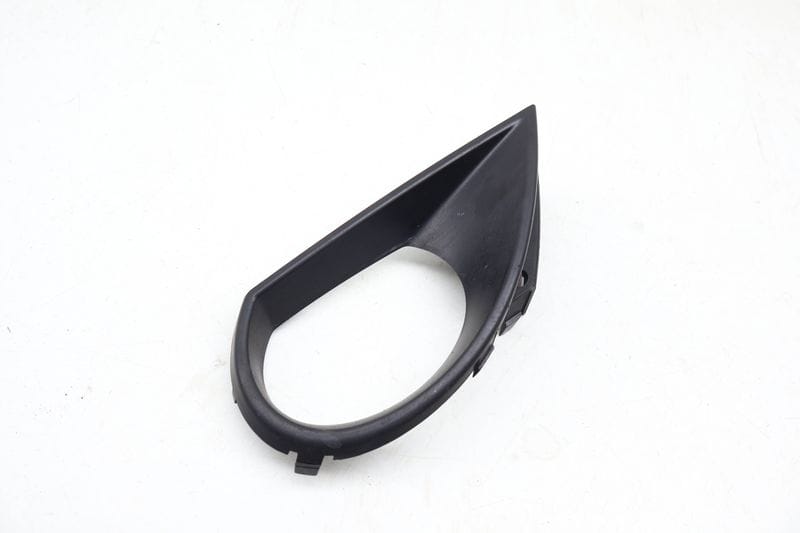 Fog Light Trim / Bezel 4L0807490A — Used (SKU 680576)