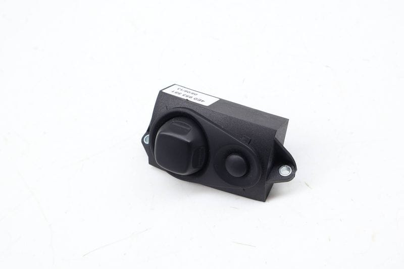 Steering Column Adjustment Switch 4E0953551 — Used (SKU 680398)