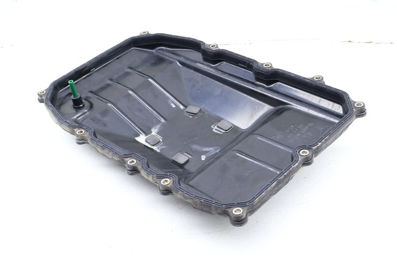 Transmission Oil Pan / Sump 0C8321361 — Used (SKU 680927)