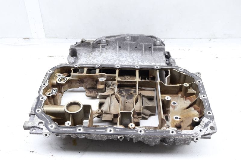 Upper Engine Oil Pan / Sump 06E103603AL — Used (SKU 660112)