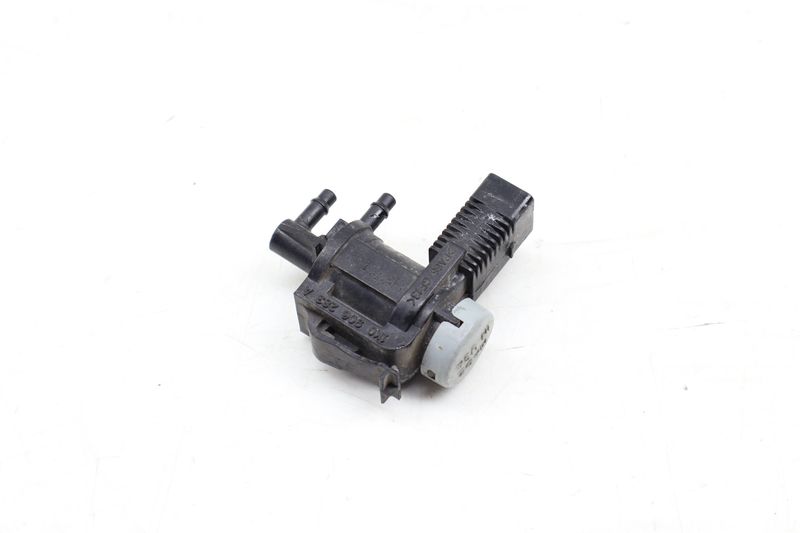 Vacuum Solenoid Valve 1K0906283A — Used (SKU 680890)