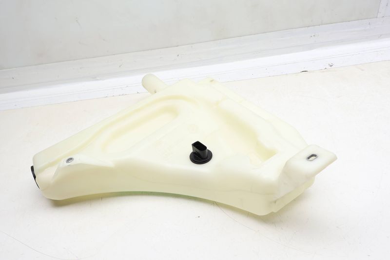 Windshield Washer Reservoir / Tank 4L0955453 — Used (SKU 680740)