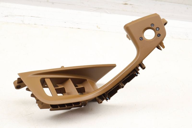 Door Handle Pull / Switch Trim 4G1867171A — Used (SKU 698375)